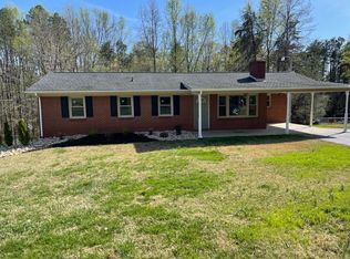 1769 Ridgecrest Dr, Danville, VA 24540