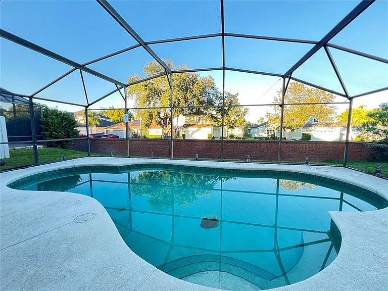 2859 Blooming Alamanda Loop — Photo 4