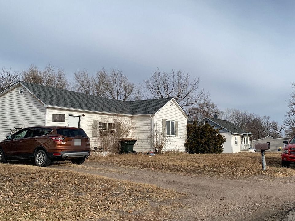 2nd image of 1013 E 8th St