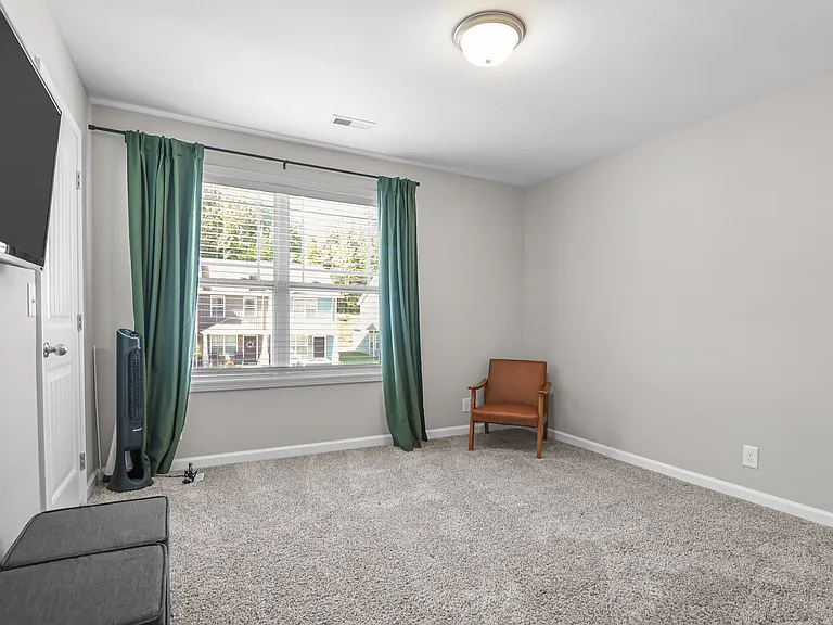 133 Davis Ridge Ln — Photo 19