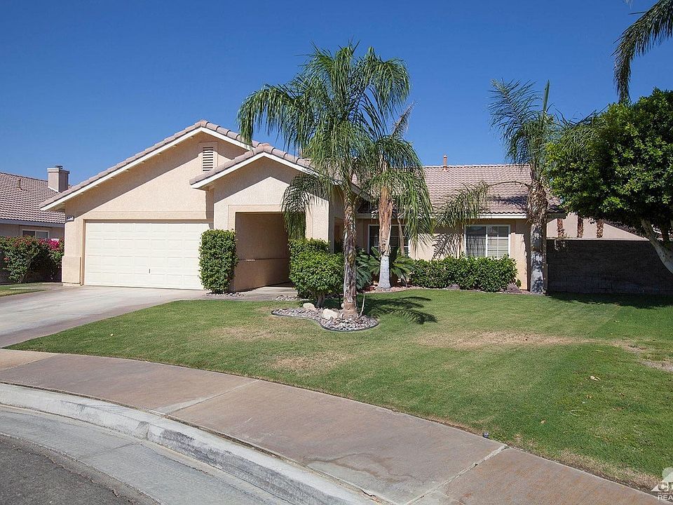 2nd image of 45075 Ramblewood Ct