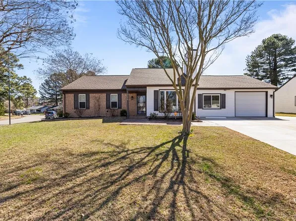 3200 Woodbaugh Dr, Chesapeake, VA 23321