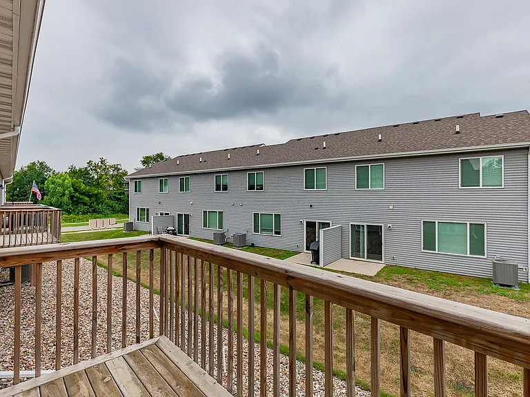 5638 Fernwood Dr — Photo 28