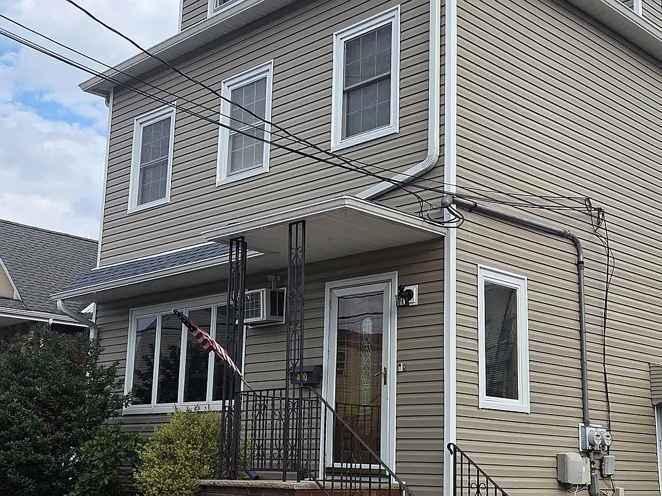400 Madeline Ave #2