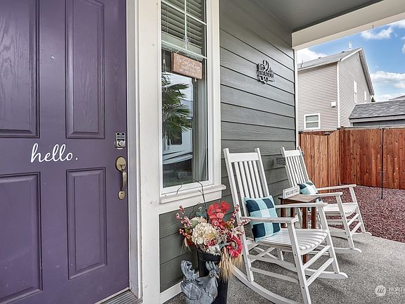 4th image of 17715 115th Street E