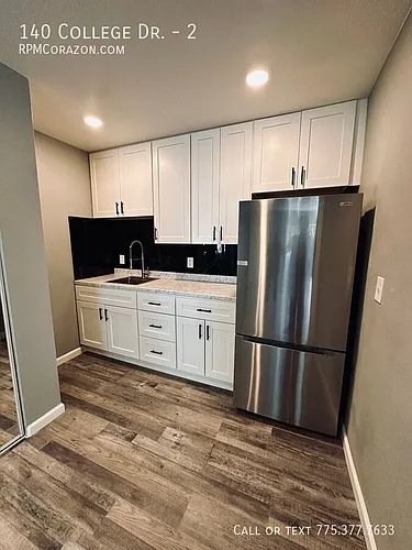 140 College Dr Photo 1