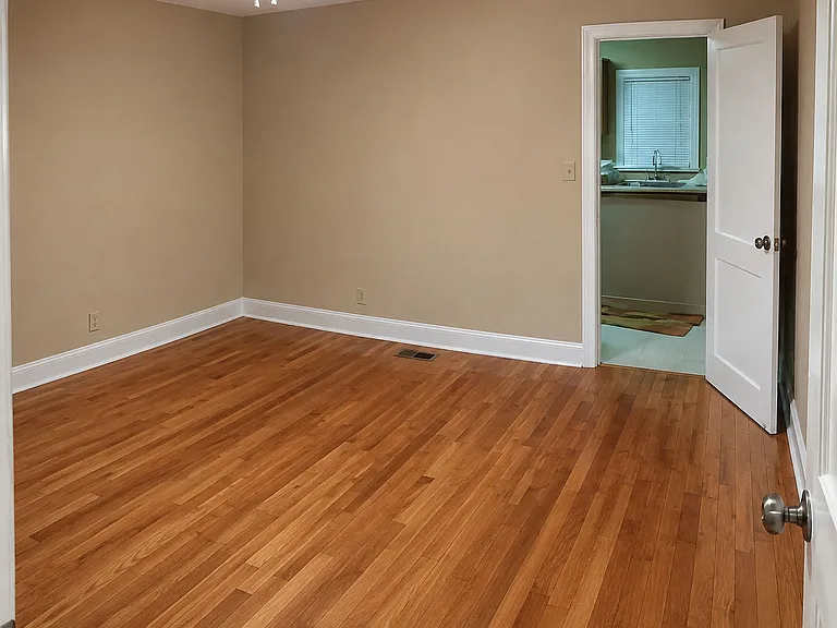 1420 Copeland Ave SW — Photo 8