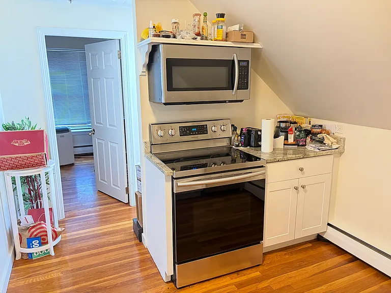 159 Winsor Ave #3 — Photo 1