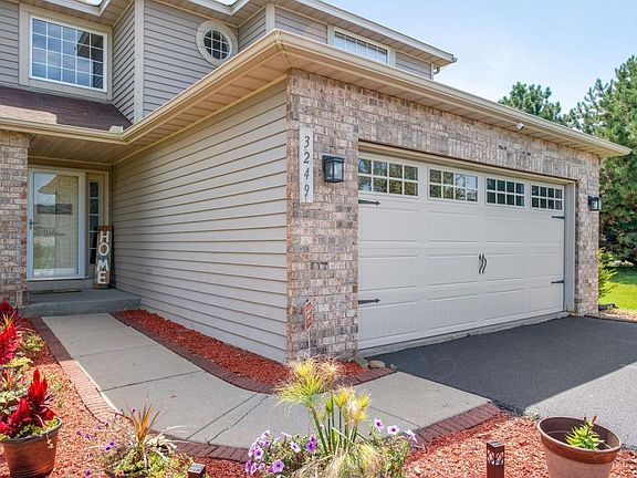 2nd image of 3249 Meadow Brook Pl