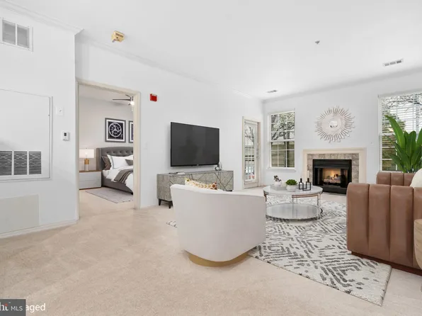 3009 Nicosh Cir Unit 4108, Falls Church, VA 22042