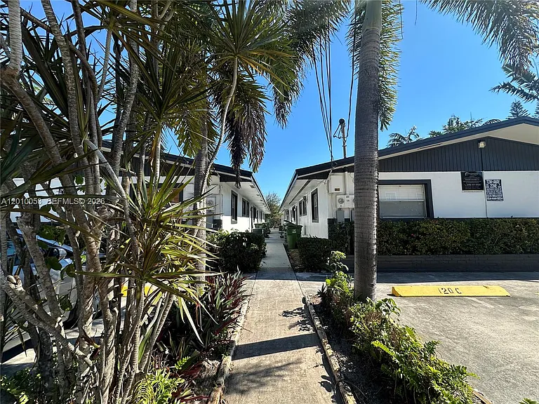 128 NW 2nd Ave #A — Photo 33