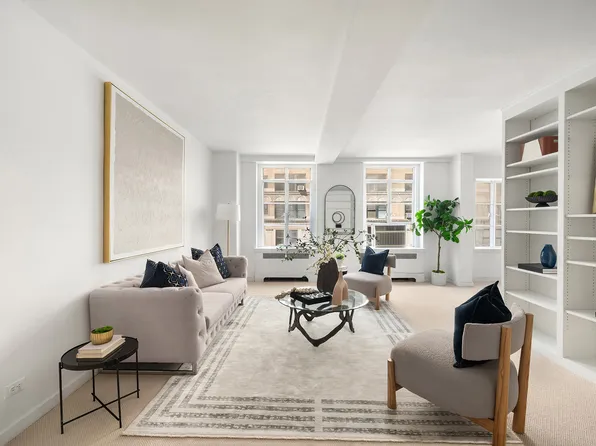 49 East 86th Street image 1 of 10