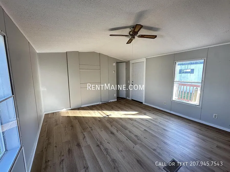 2 bed, $1,350 — Photo 3