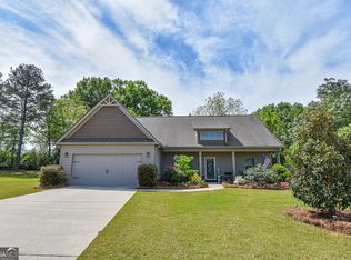 1108 Coldwater Dr, Griffin, GA
