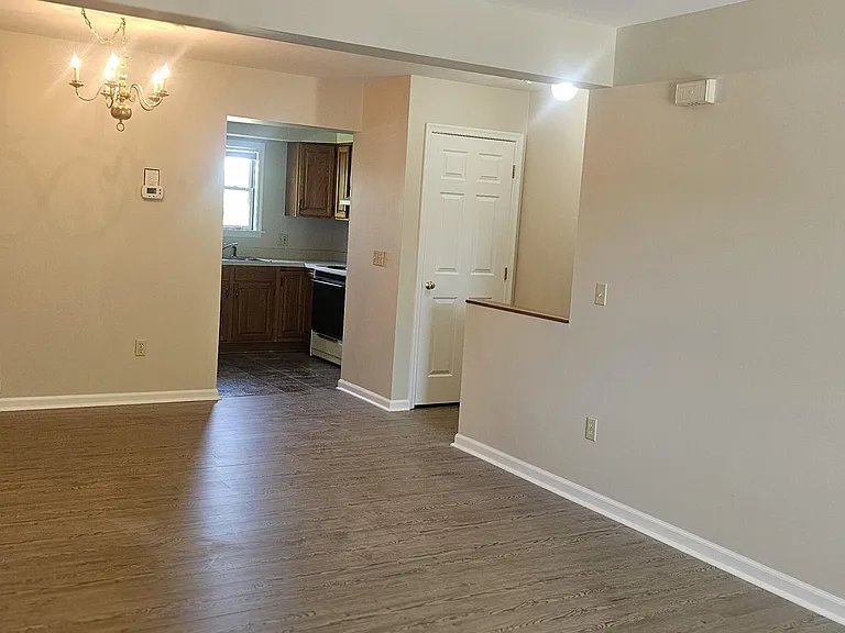 6 Mill Park Ln — Photo 9