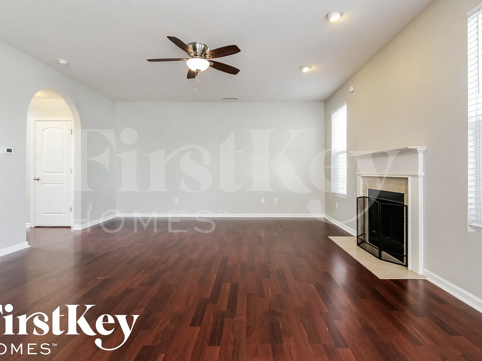 3 bed, 2.5 bath, 1782 sqft, $1,880 — Photo 4
