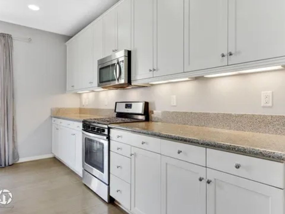 1st image of 5412 Gozum Dr