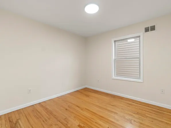 219 South Street image 25 of 45