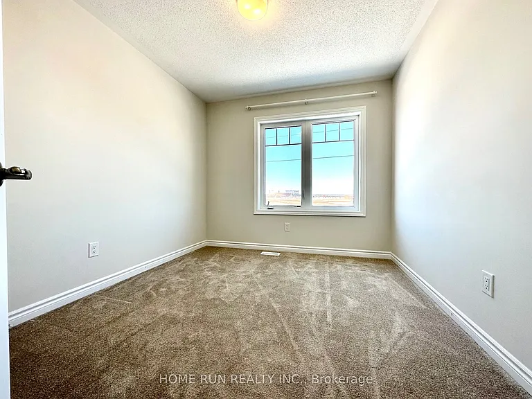 1682 Maple Grove Rd — Photo 13