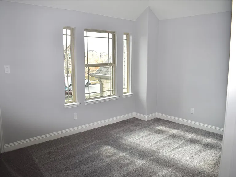 2716 La Jolla Blvd — Photo 23