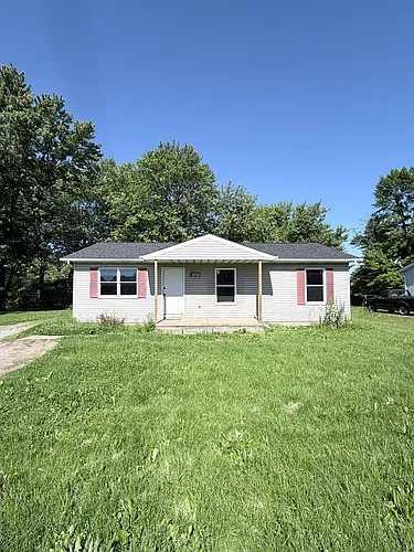 3125 Harmont Ave NE Photo 1