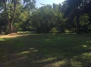 42 Garden Ave, Toms River, NJ 08753