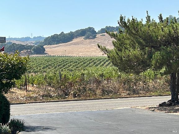 2nd image of 121 Bear Flag Road