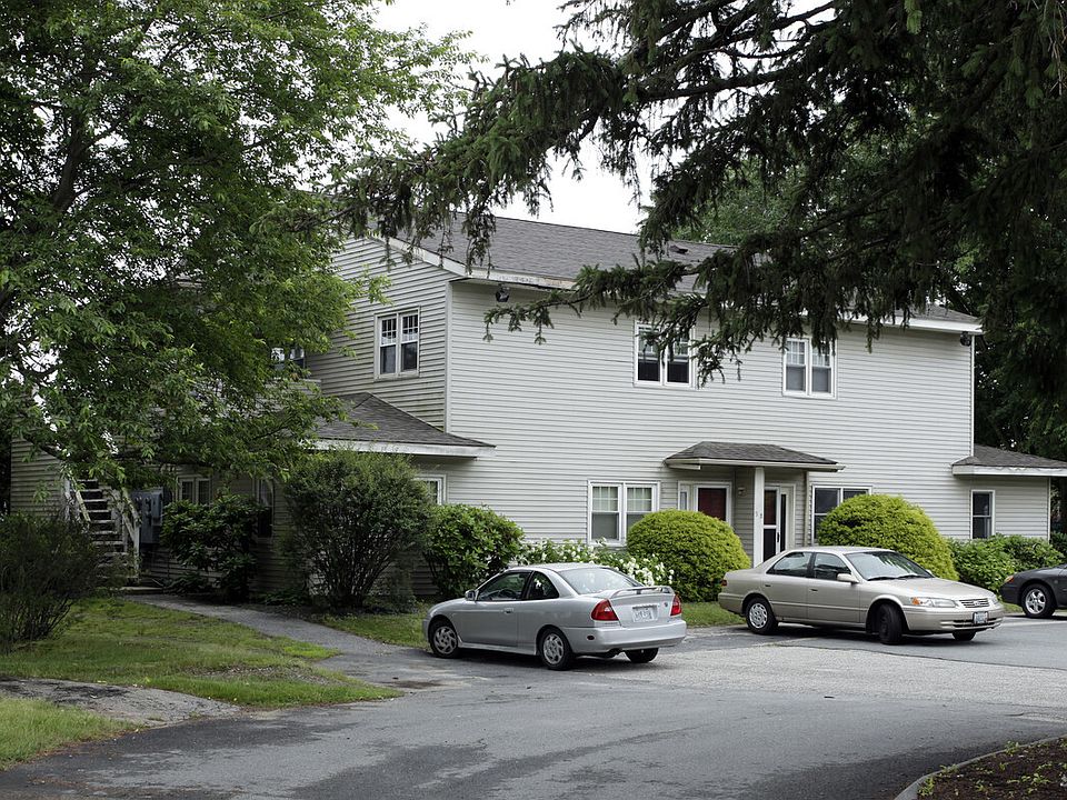 1st image of 580 Pontiac Ave APT 15