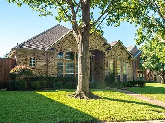 3rd image of 3032 Abbey Ln