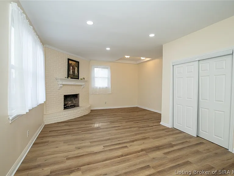 2413 Saint Andrews Rd — Photo 42
