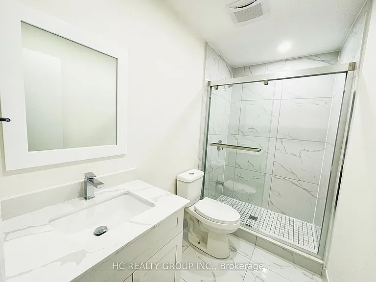 37 Page Cres — Photo 18