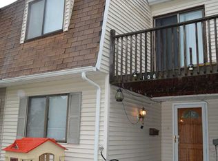 106 Chrystal Dr, Maybrook, NY