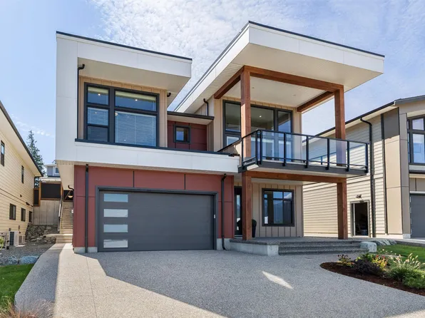 47262 Valerie Pl, Chilliwack, BC V2P 7W9