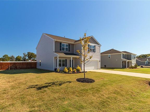 3rd image of 107 Wickham Ct