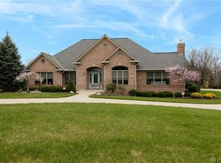 84 Stone Creek Dr, Oxford, OH 45056