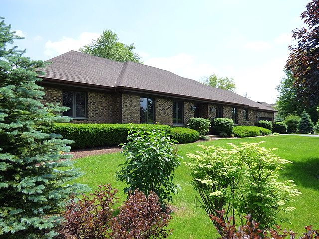 1st image of 25413 N Marilyn Ln