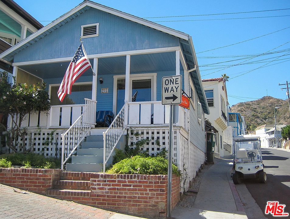 1st image of 201 E Whittley Ave