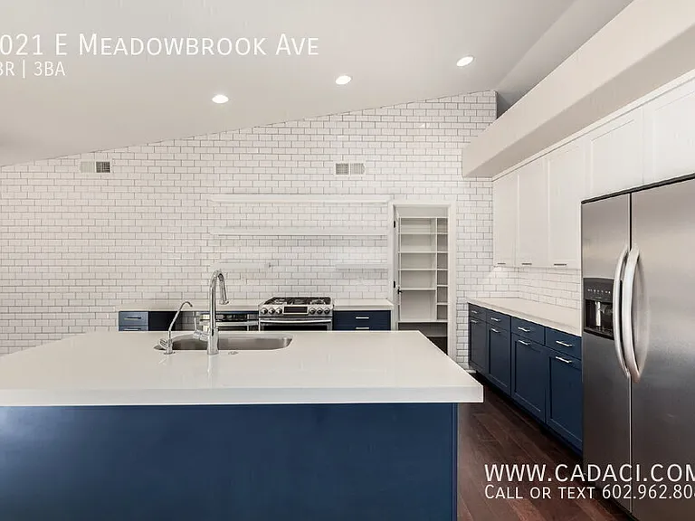 3021 E Meadowbrook Ave — Photo 26
