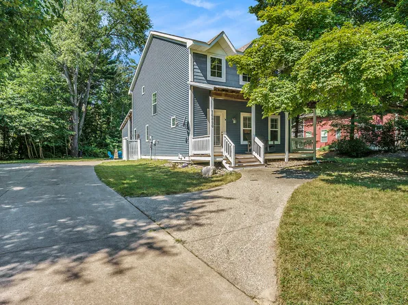 16880 77th St, South Haven, MI 49090