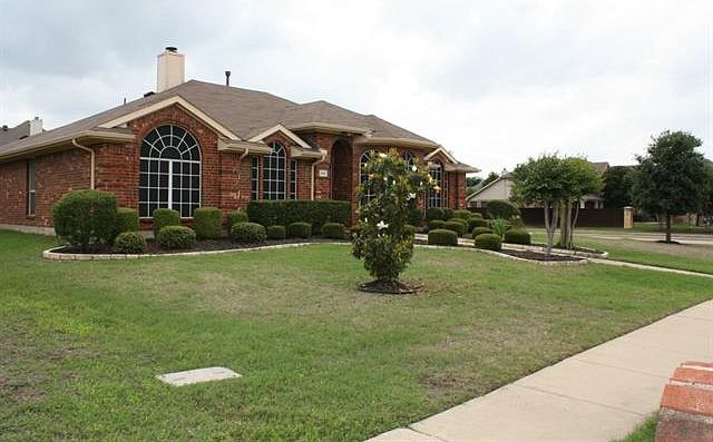 1st image of 456 Parkshire Dr