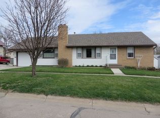 312 E 9th St, Wayne, NE 68787