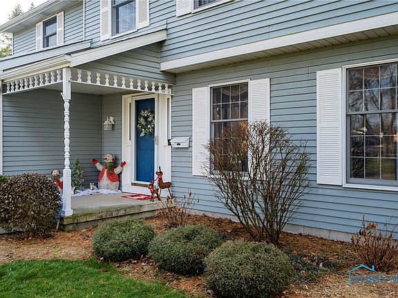 4th image of 5643 Knightsbridge Dr