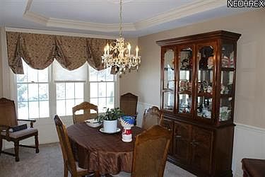 5th image of 862 Ashton Ct
