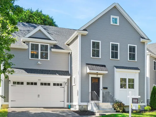 328 Village St #328, Medway, MA 02053
