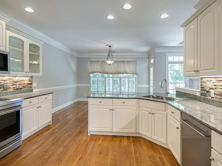 143 Gardenia Way — Photo 15