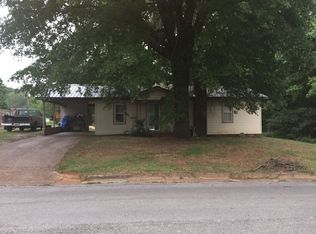 2733 University Ave, Florence, AL 35630