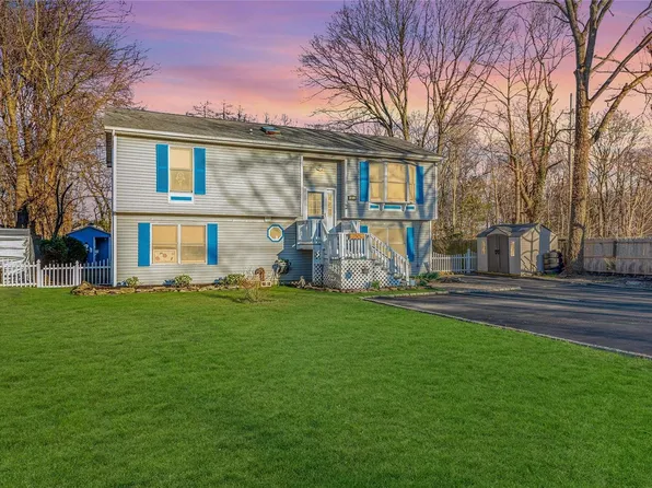 406 Route 25A #A, Saint James, NY 11780