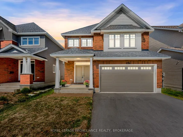 1374 Monarch Dr, Kingston, ON K7P 0R9