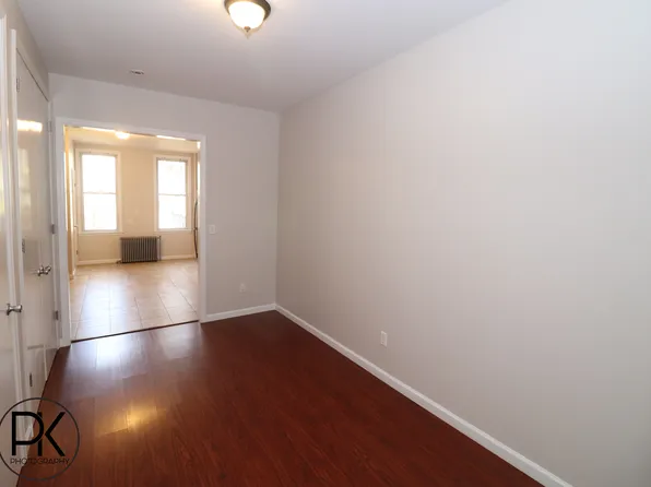 1917 Palmetto Street image 2 of 17