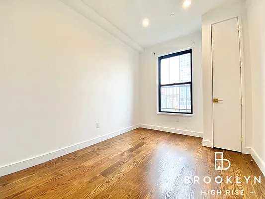 Rented by Brooklyn High Rise LLC | media 6